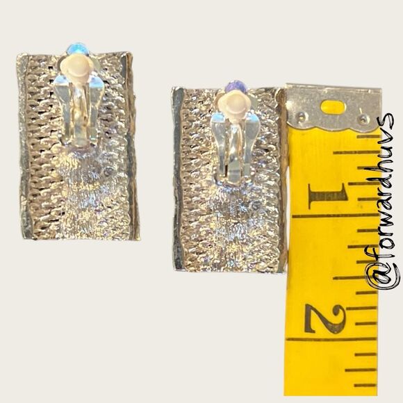 Vintage Brutalist Clip-Ons – Embedded Rhinestones & Sculptural Texture - Picture 8 of 12